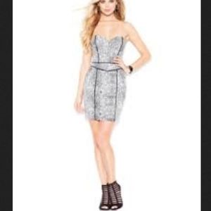 Guess Snakeskin Strapless Python Tulip Dress Size 6 Snake print Black Medium